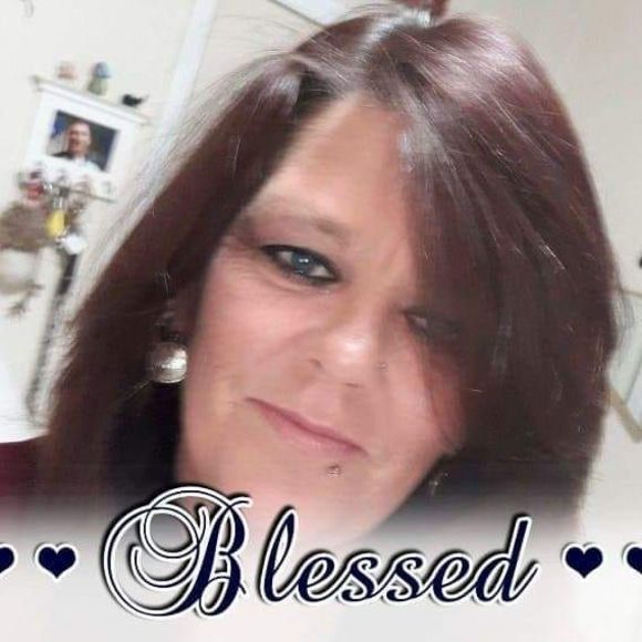 Meet your Posher, Tina - Picture 1 of 1